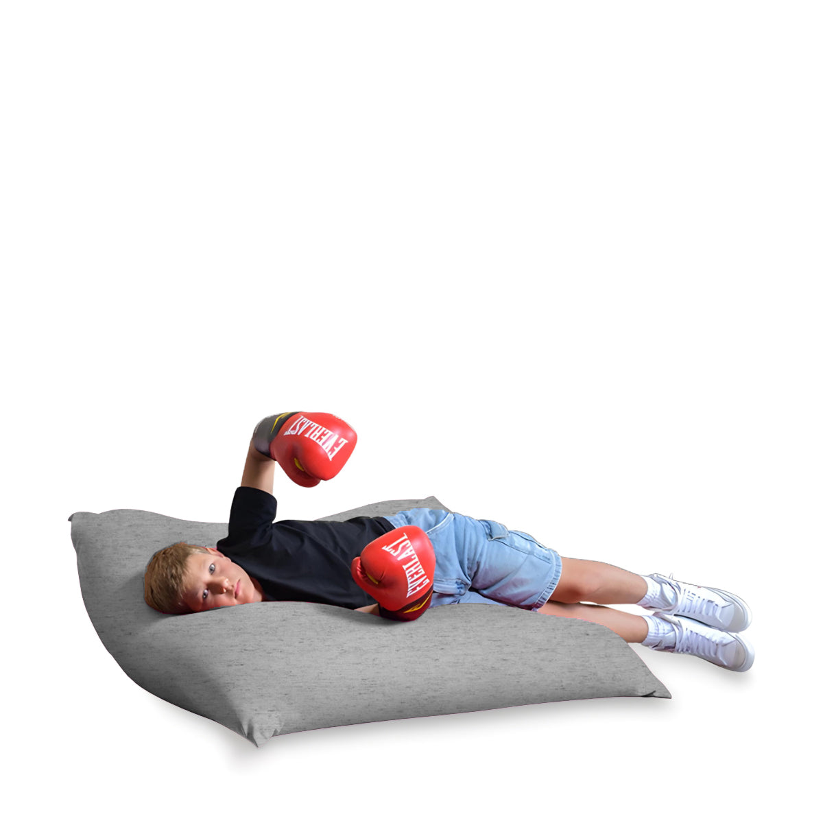 פוף מרובע גדול בצבע אפור לחדר ילדים