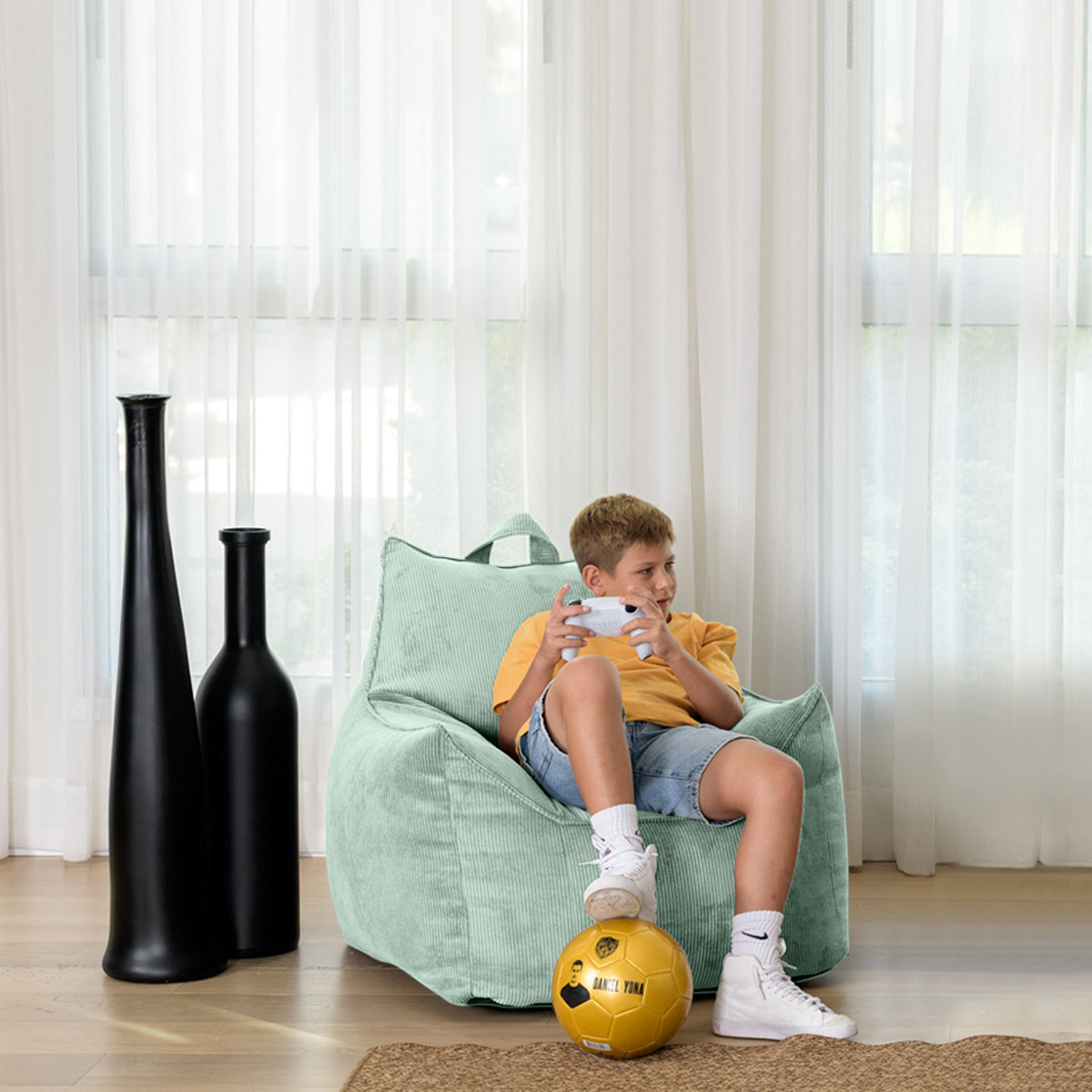 פוף כורסא לילדים מבד קורדרוי דגם ג'יימס