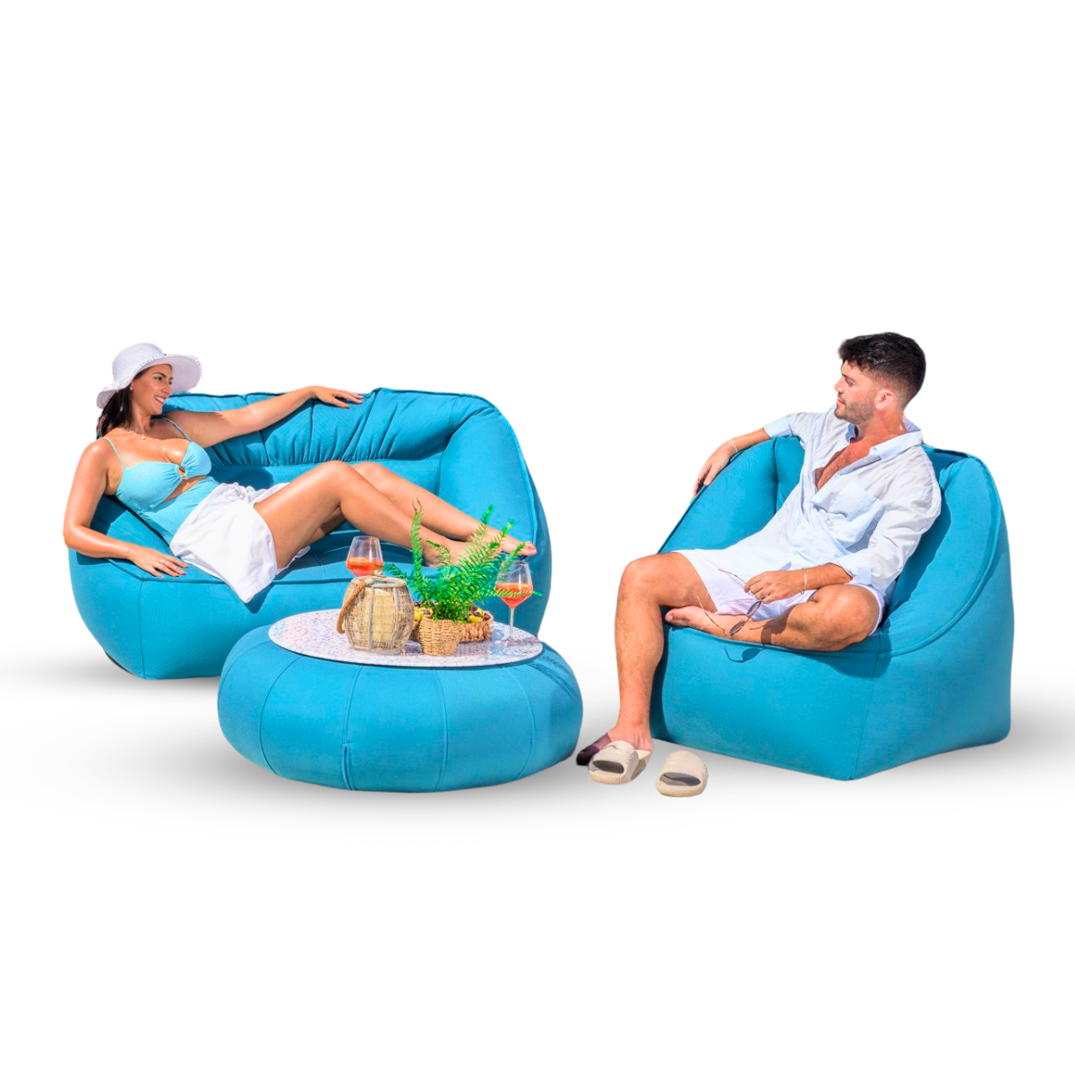 כורסת לואיזה יחיד מפנקת, כורסת לואיזה זוגית רחבה ושולחן דונאט עגול