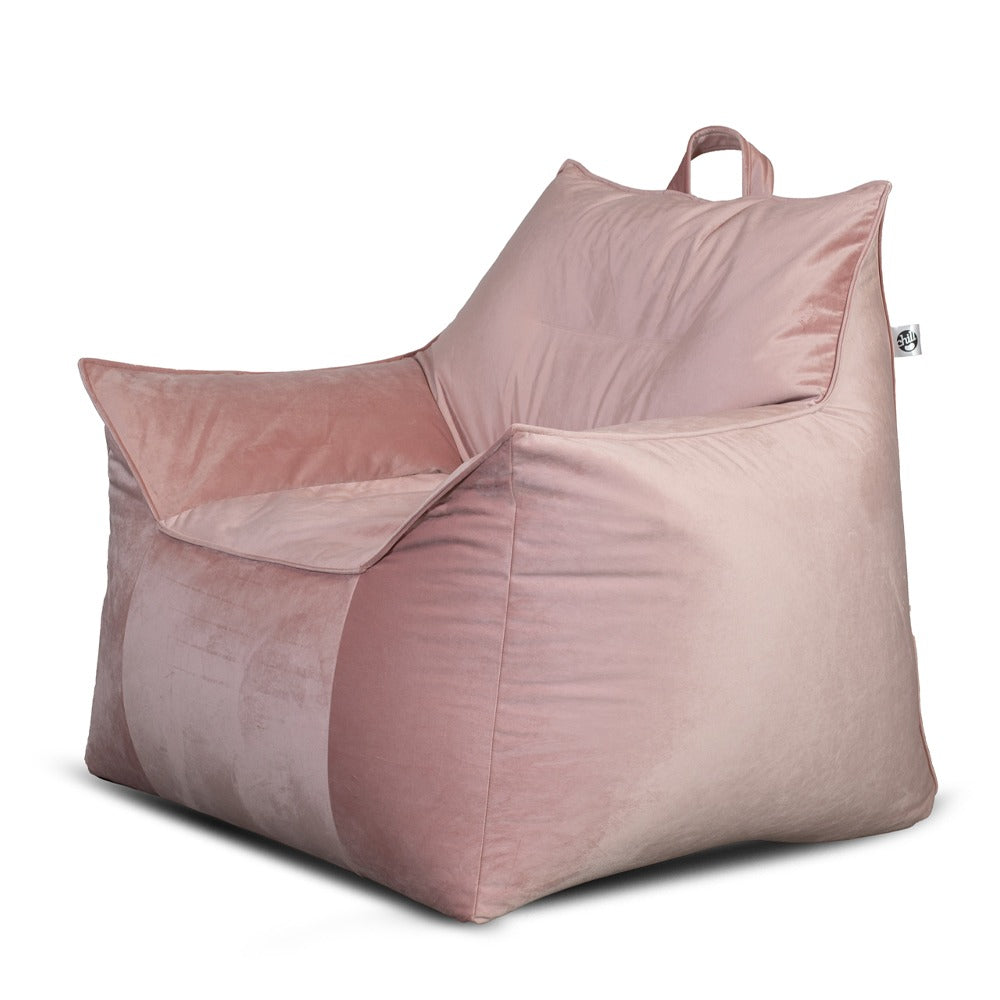 ספת פוף במרקם קטיפתי